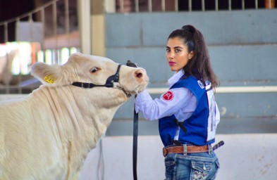 Jurada Georgina Alejandra Avalos Herrera. Créditos: Arquivo pessoal